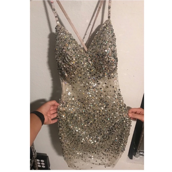 elegant sparkly dresses